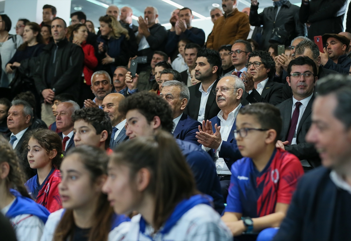 Kılıçdaroğlu İzmir'de