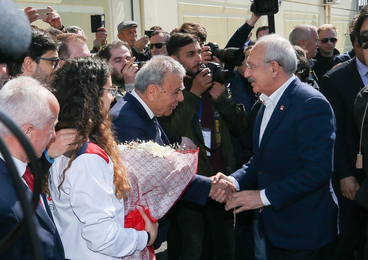 Kılıçdaroğlu İzmir'de