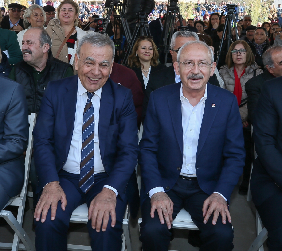 Kılıçdaroğlu İzmir'de