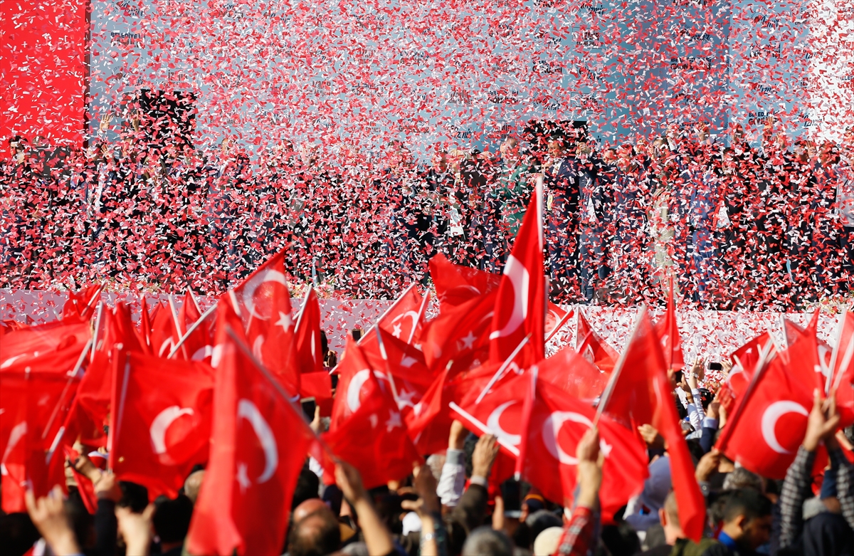 Cumhur İttifakı'ndan İzmir'de gövde gösterisi!