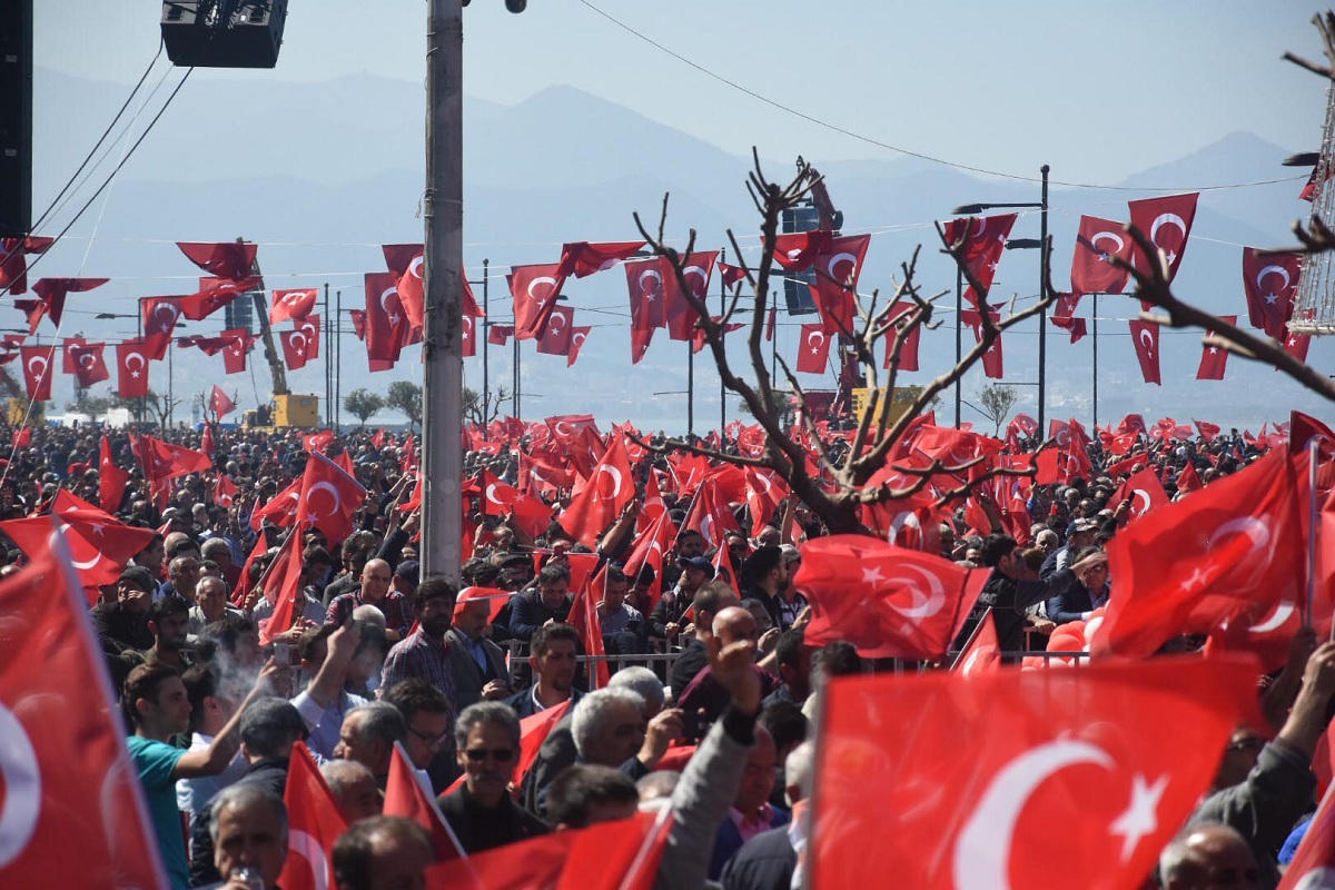 Cumhur İttifakı'ndan İzmir'de gövde gösterisi!