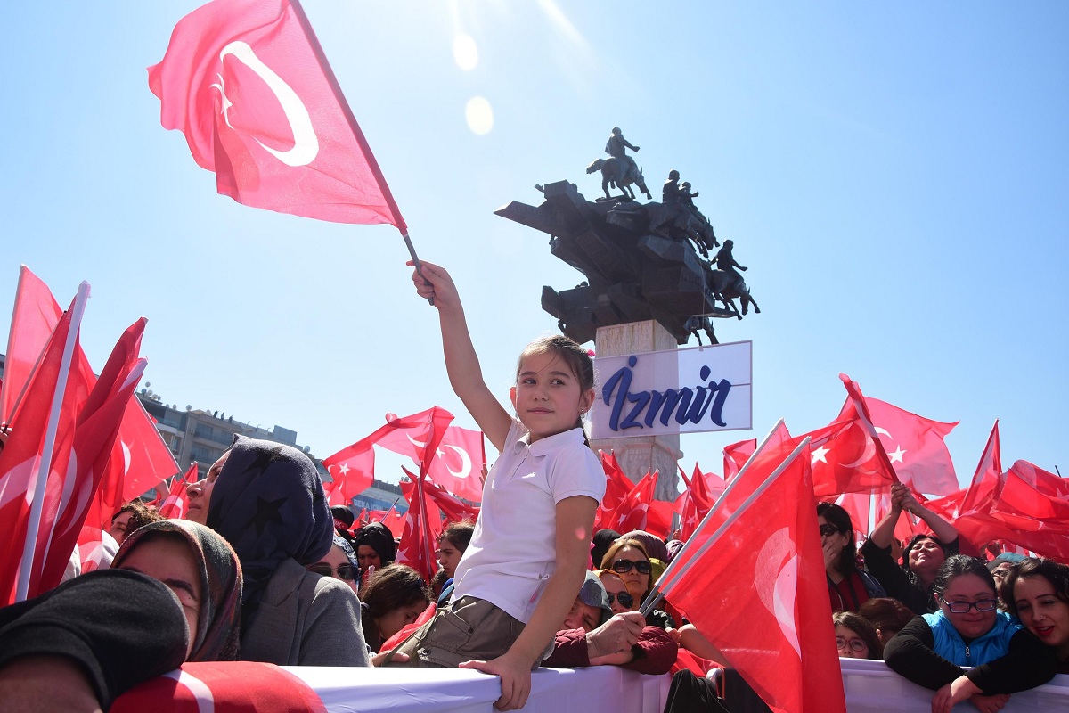 Cumhur İttifakı'ndan İzmir'de gövde gösterisi!