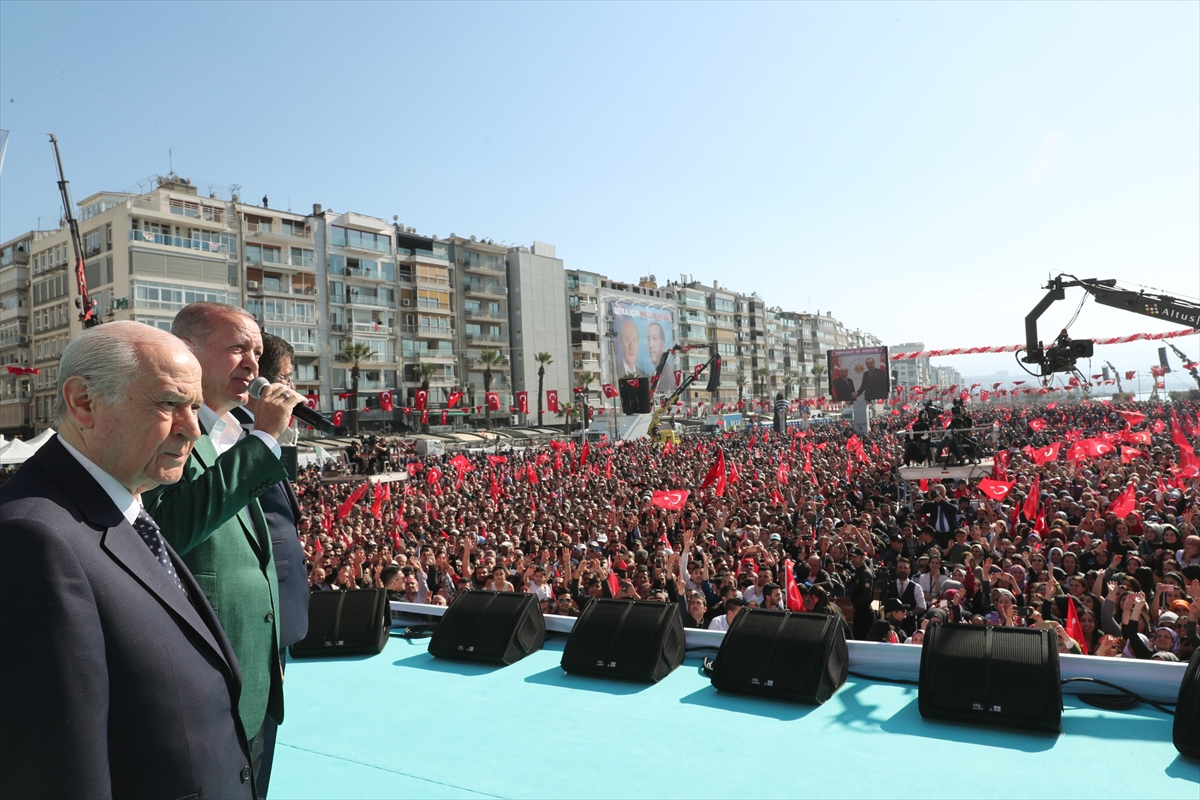 Cumhur İttifakı'ndan İzmir'de gövde gösterisi!