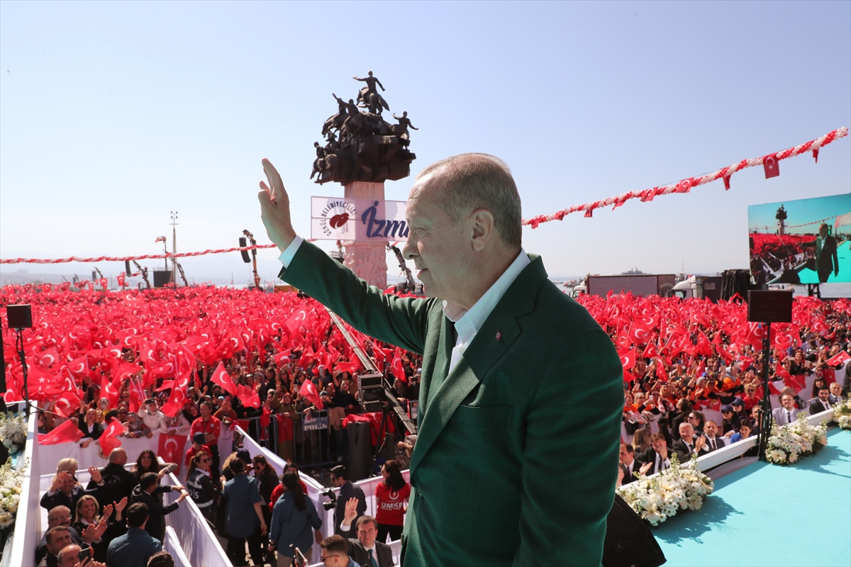 Cumhur İttifakı'ndan İzmir'de gövde gösterisi!