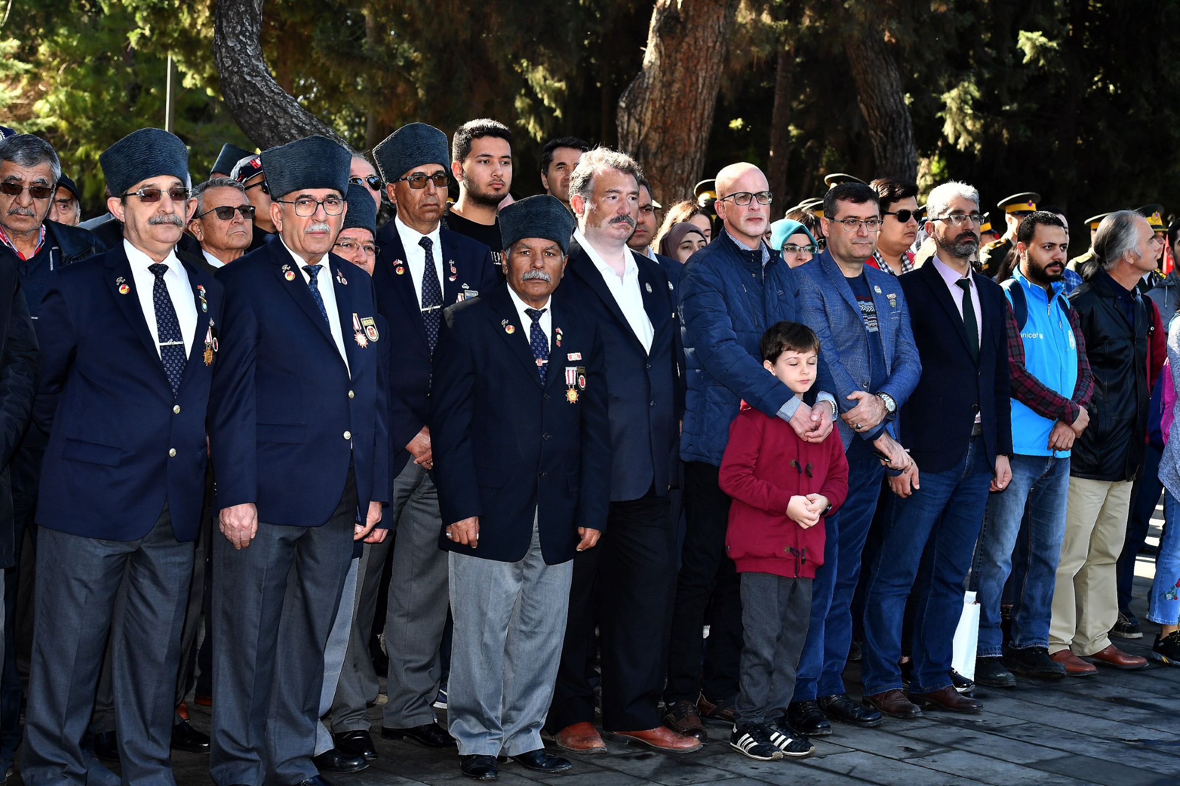 İzmir şehitlerini unutmadı