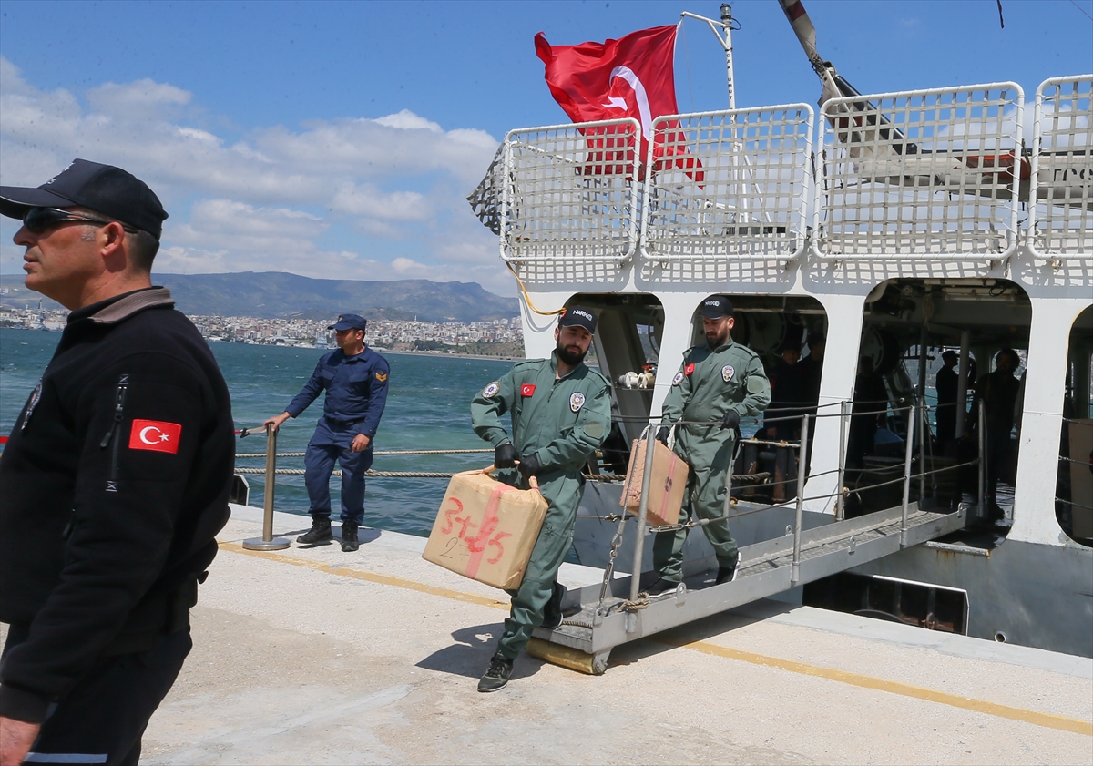 Uyuşturucu teknesi limana getirildi