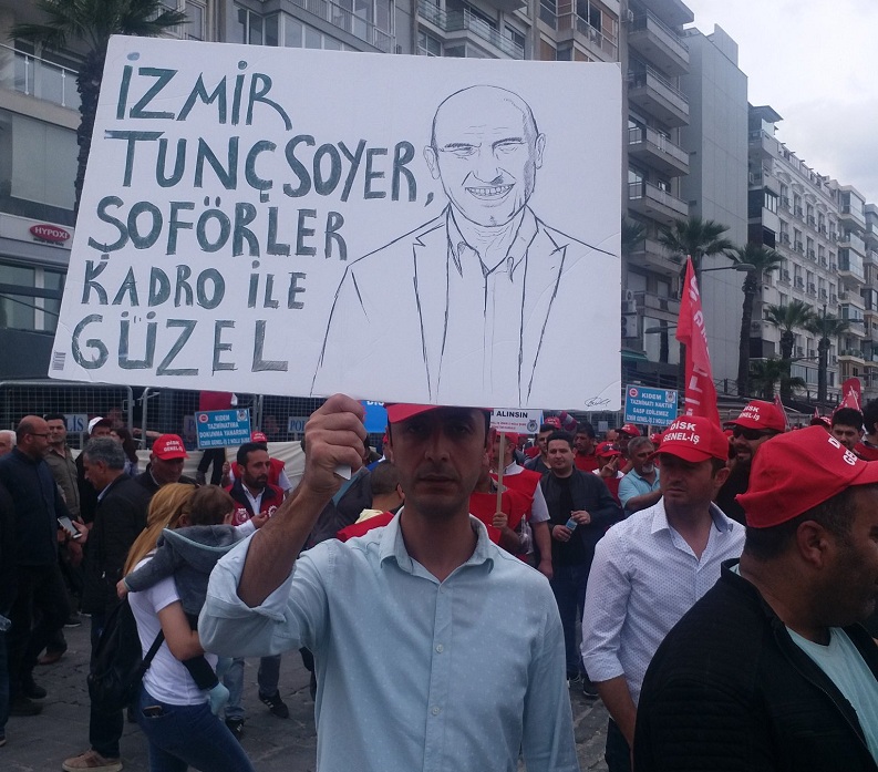 İzmir'de 1 Mayıs'a coşkulu kutlama...