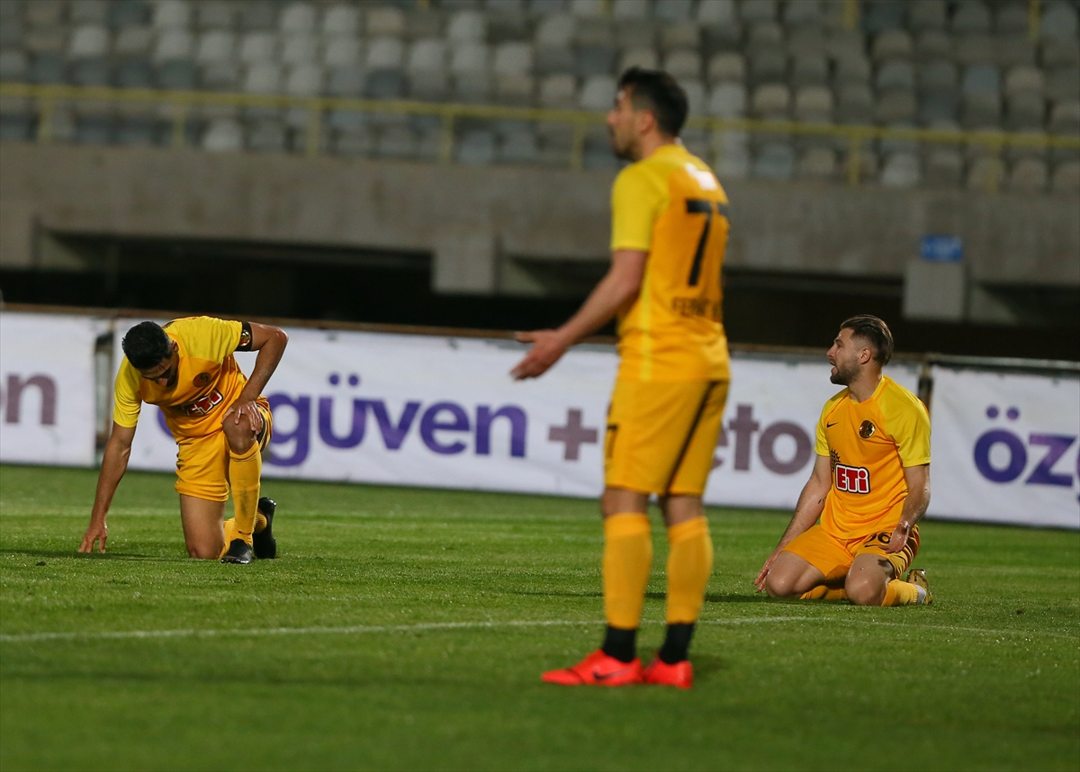 Altay - Eskişehirspor maçı