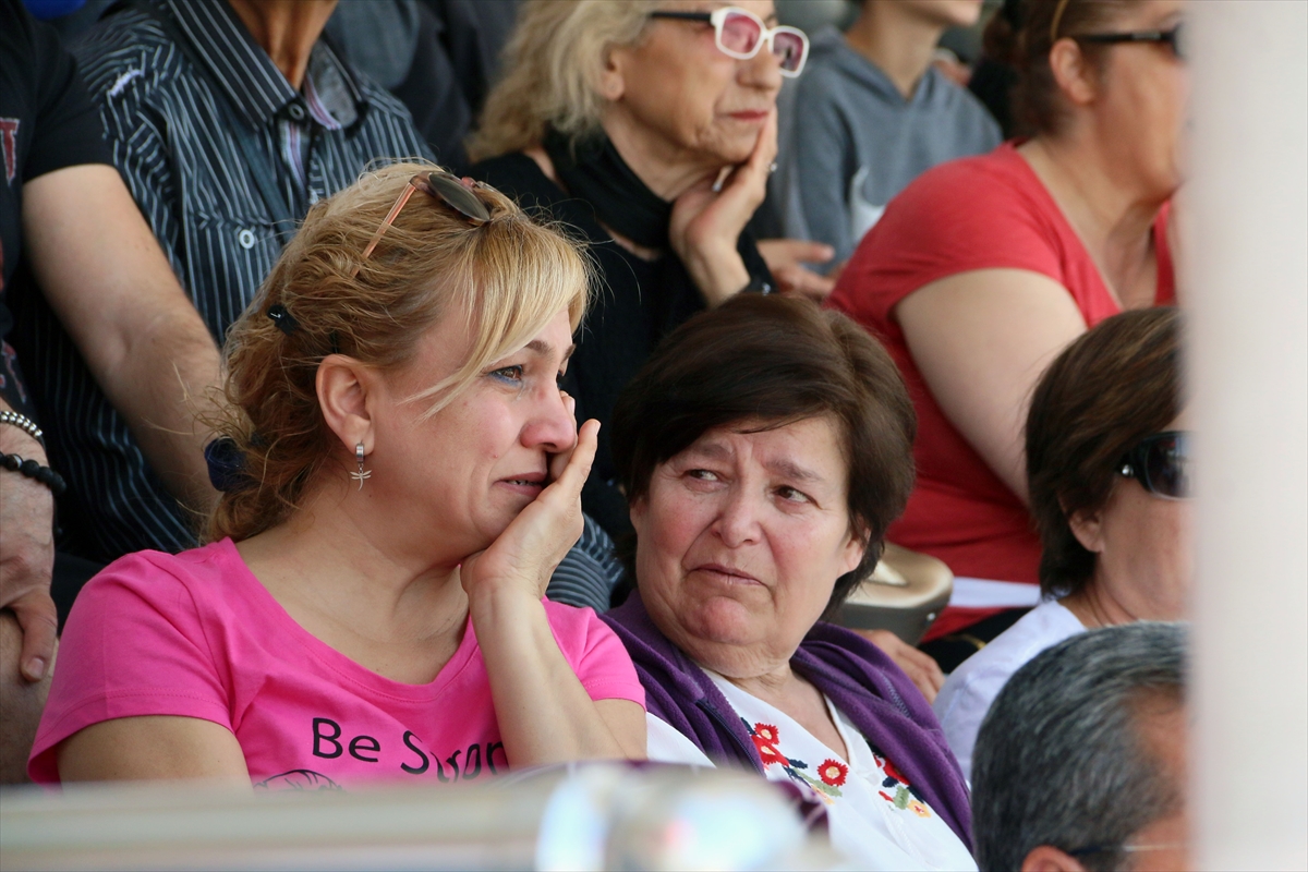 İzmir'de engellilerin bir günlük askerlik sevinci