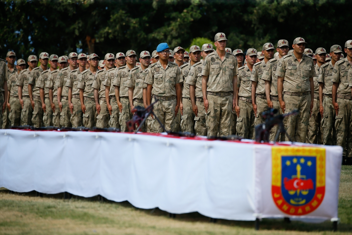 Jandarma asteğmen adayları yemin etti