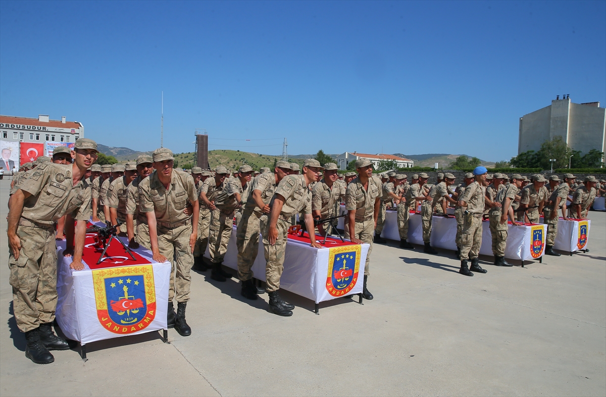 Jandarma adaylarından terörle mücadele yemini