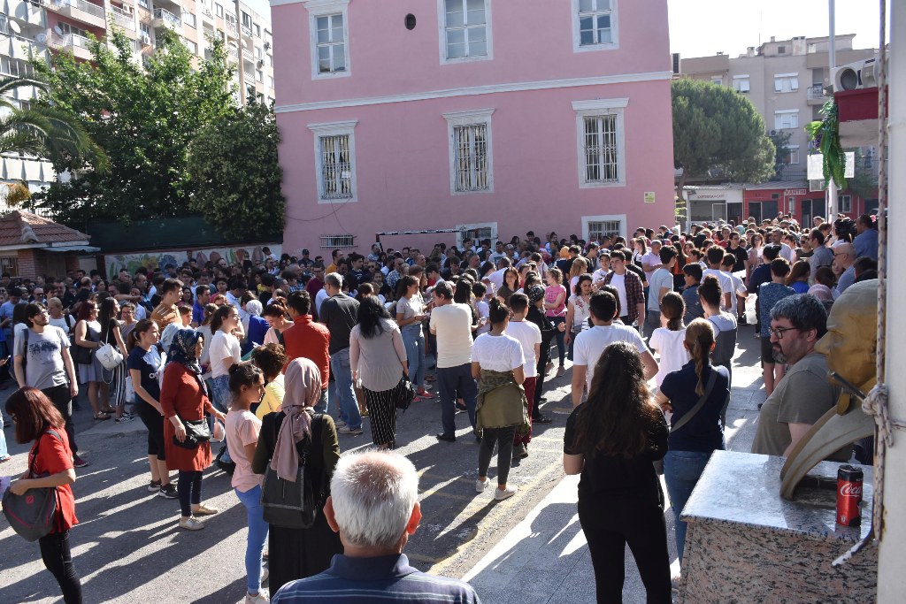 İzmir'de LGS heyecanı