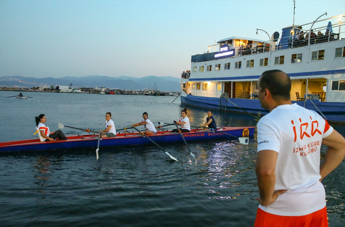 İzmir'in 'kürekçi' kadınları