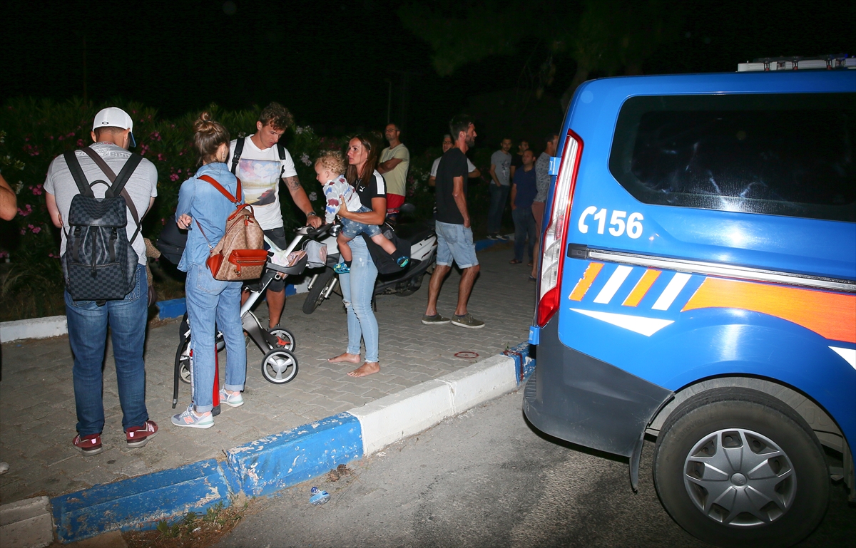 İzmir'in ciğerleri yandı; Dikili ve Özdere'de korkutan yangınlar