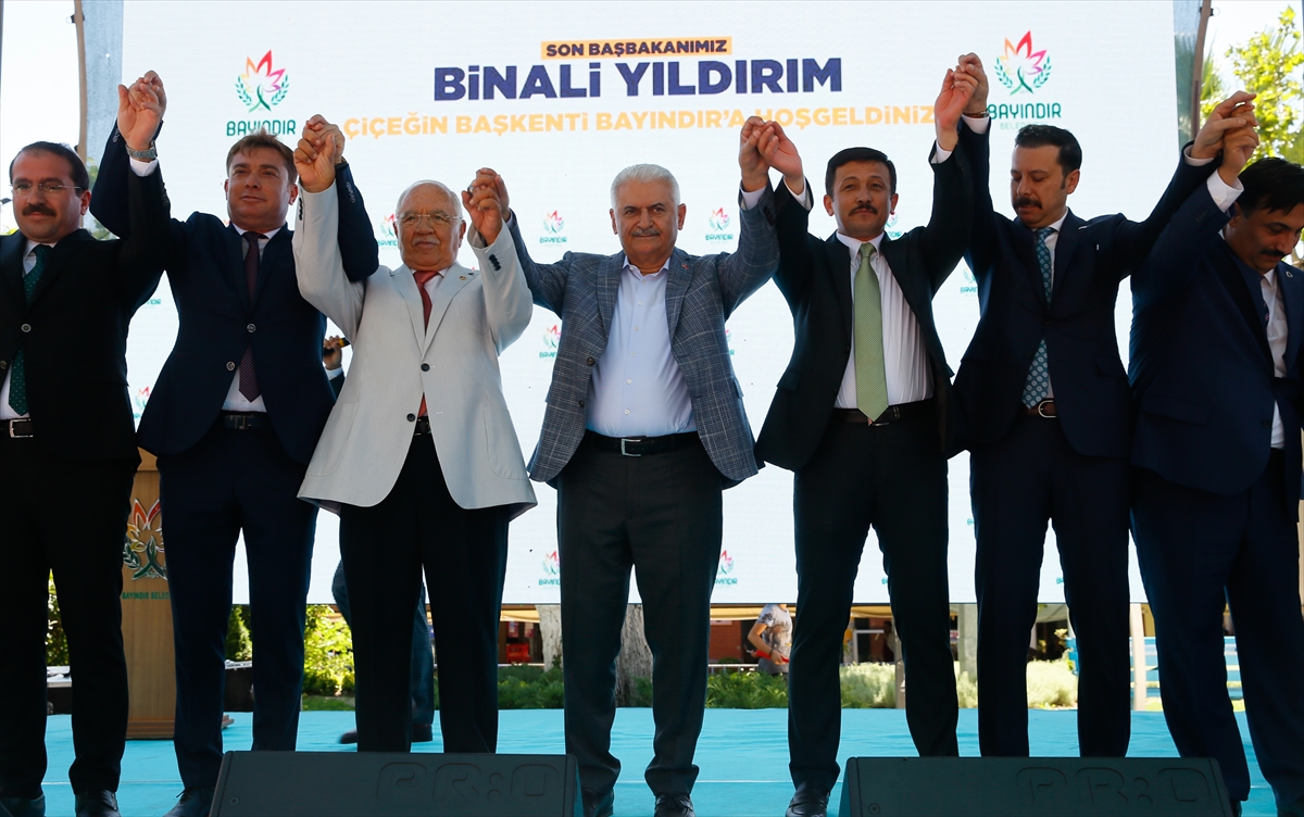 Yıldırım'a Bayındır'da sevgi seli