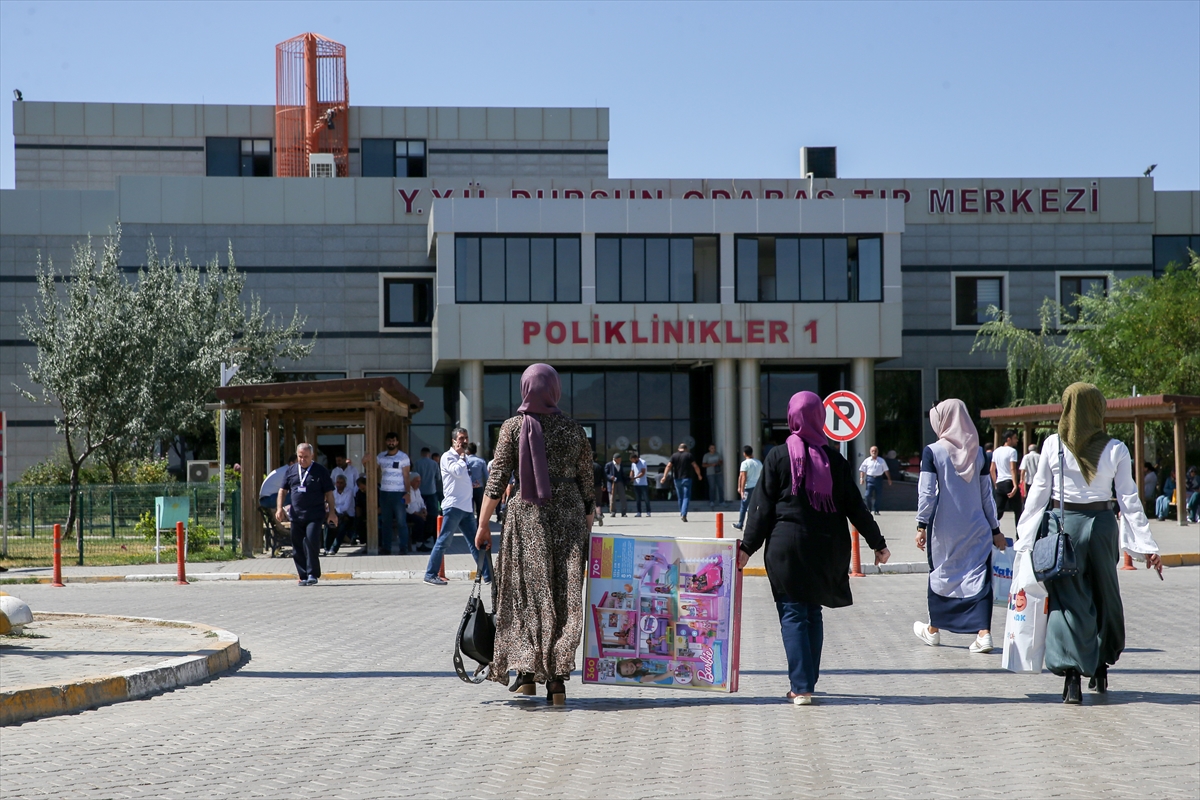 Batıdan doğuya 'mutluluk köprüsü' kurdular...