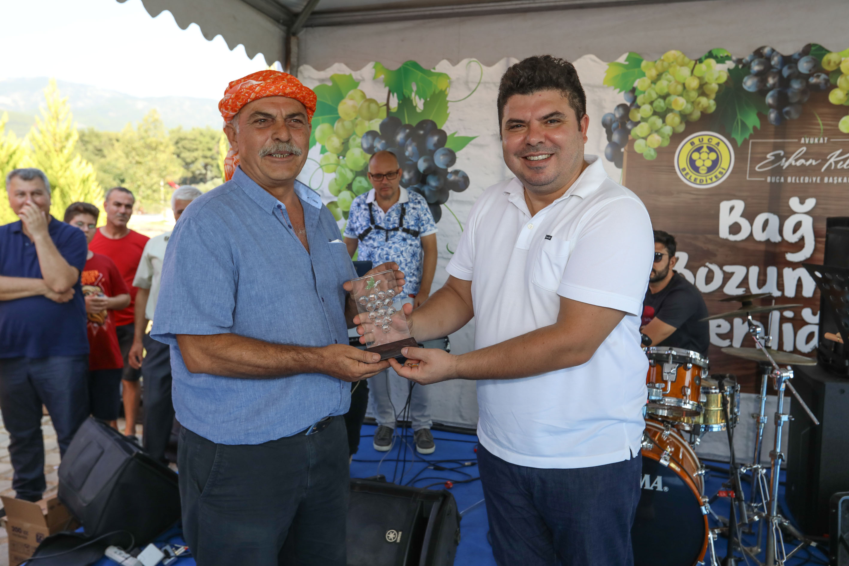 Buca’da bağ bozumu coşkusu