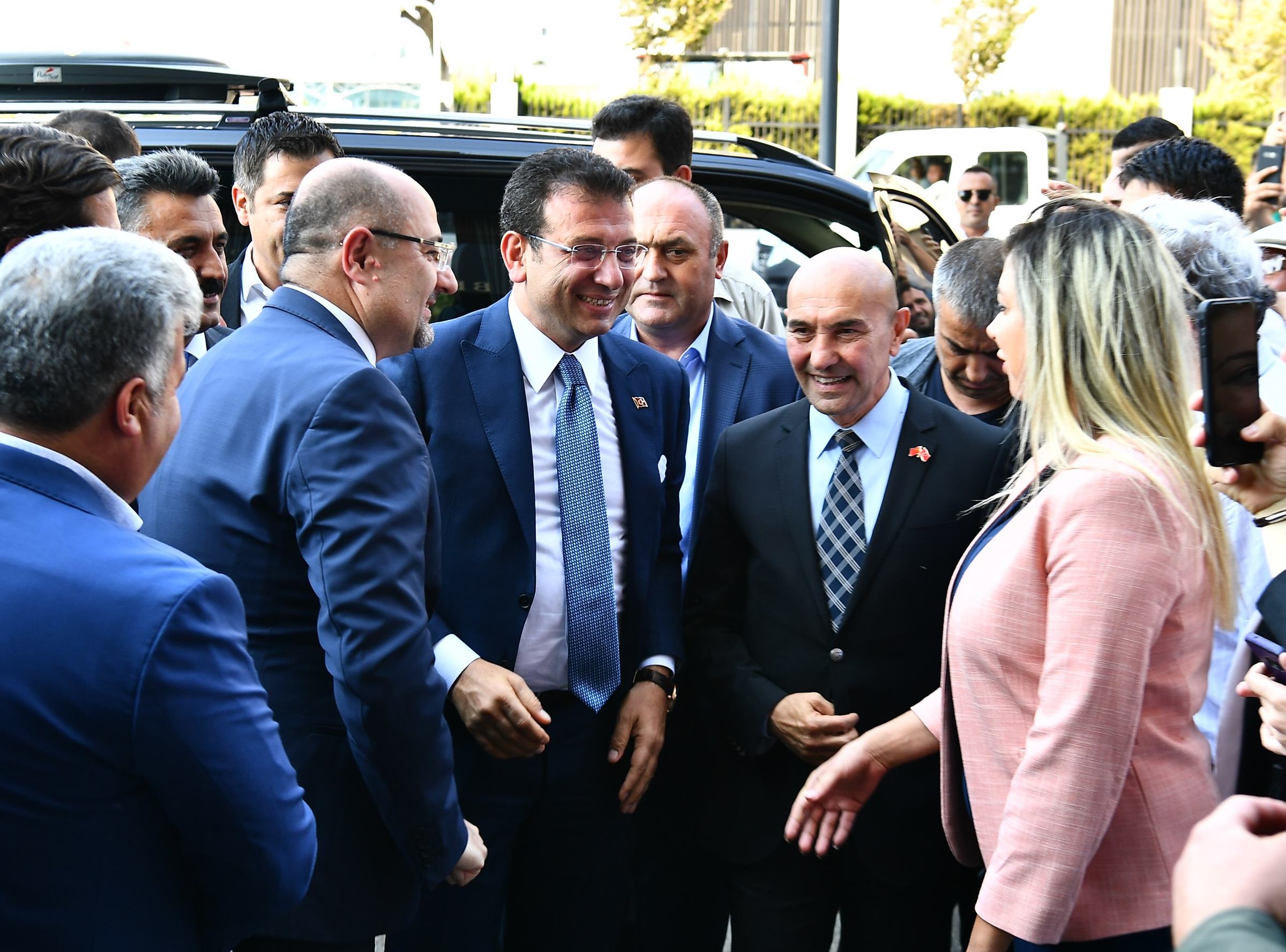 Ekrem İmamoğlu İzmir'de