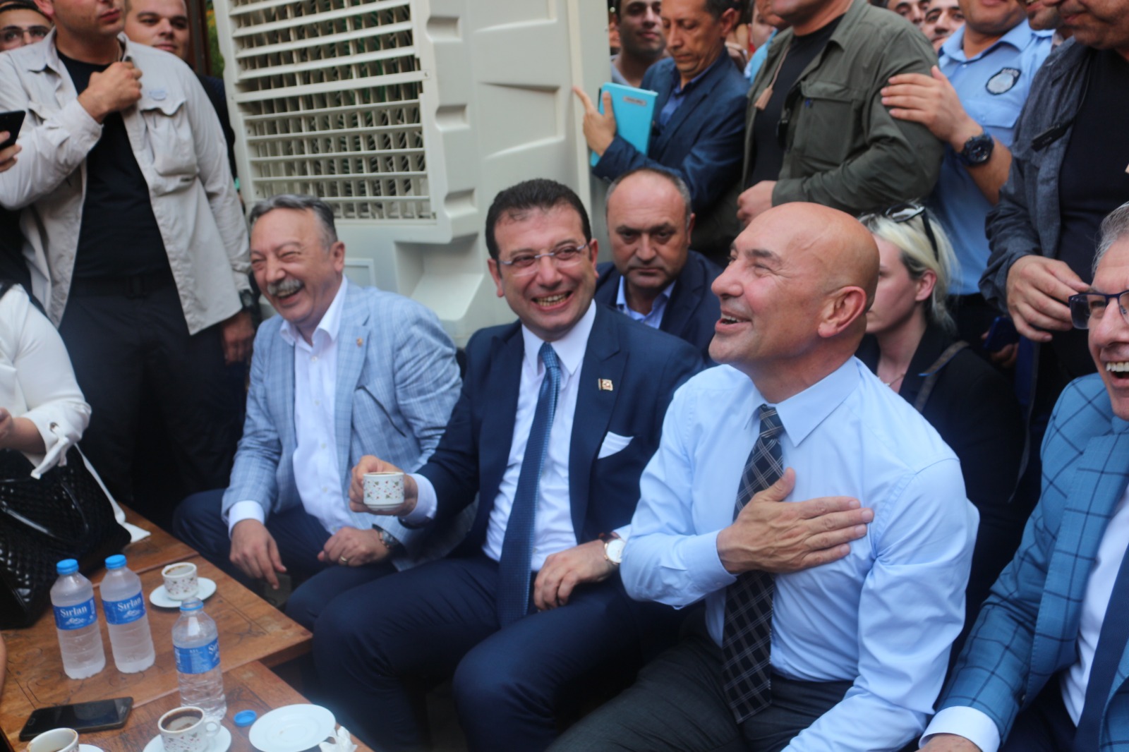 Ekrem İmamoğlu İzmir'de