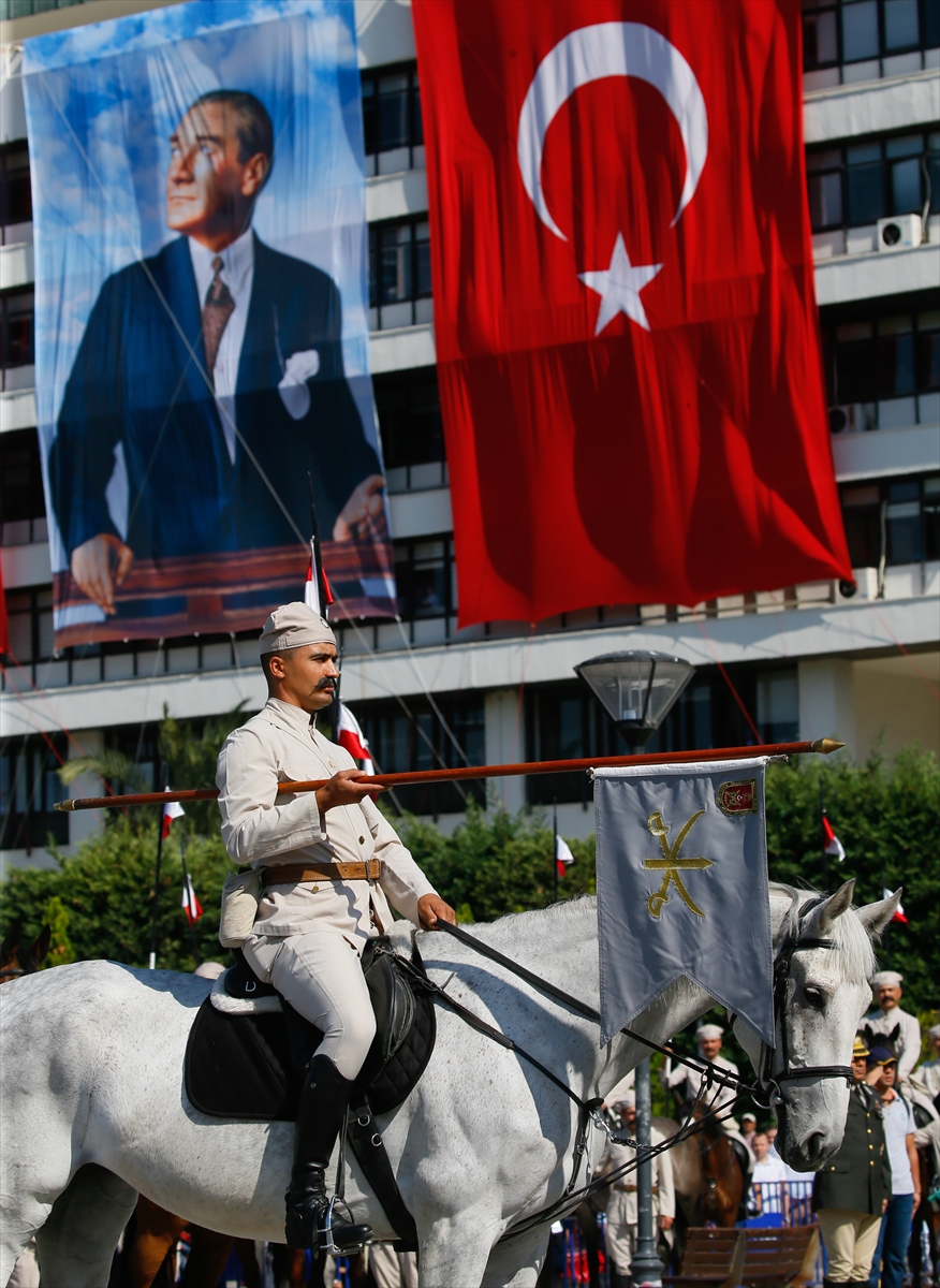 İzmir'de 9 Eylül coşkusu