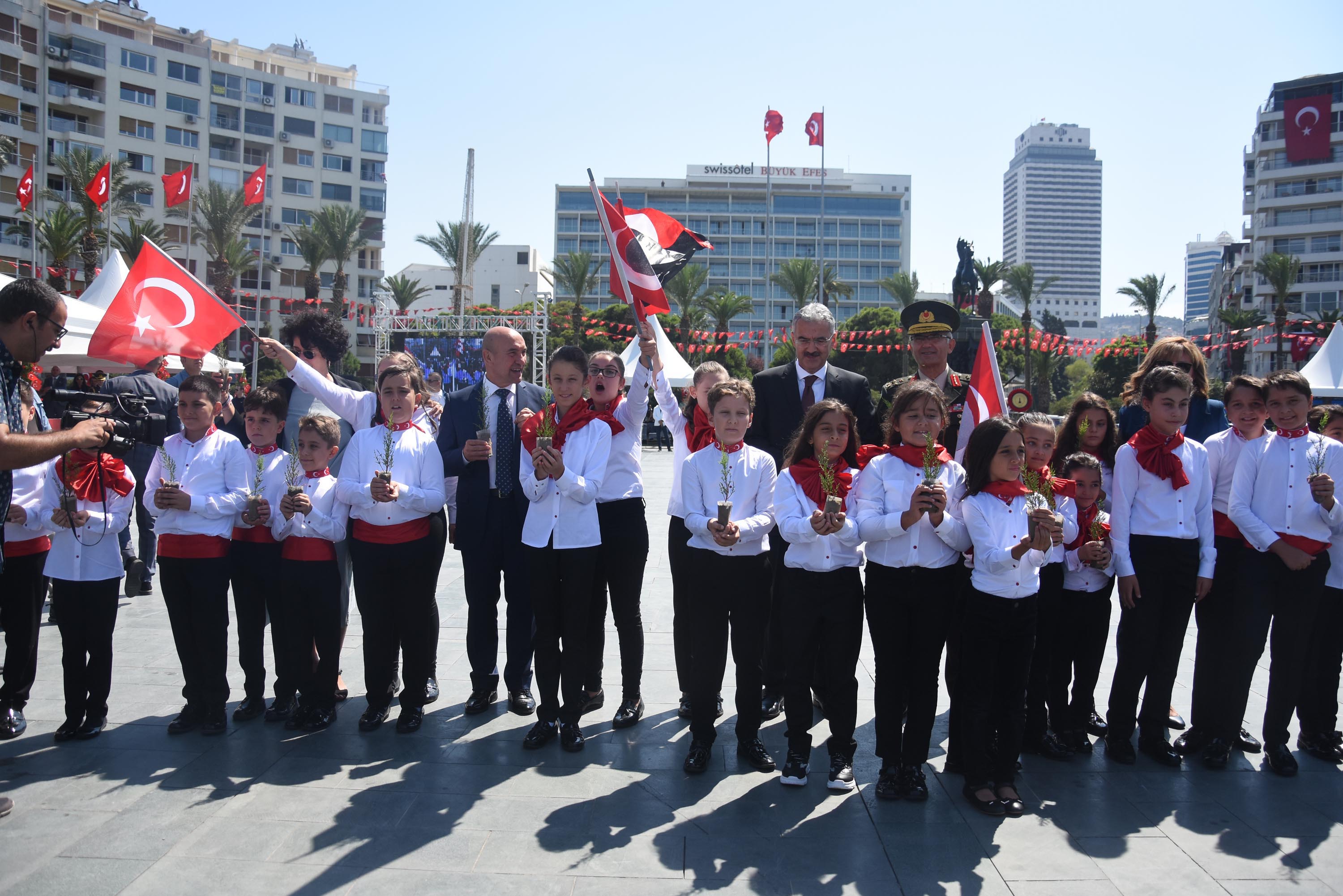 İzmir'de 9 Eylül coşkusu