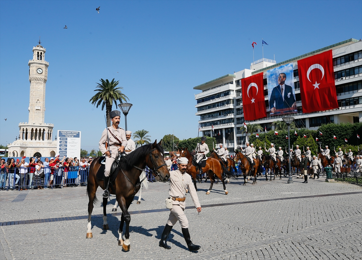 İzmir'de 9 Eylül coşkusu