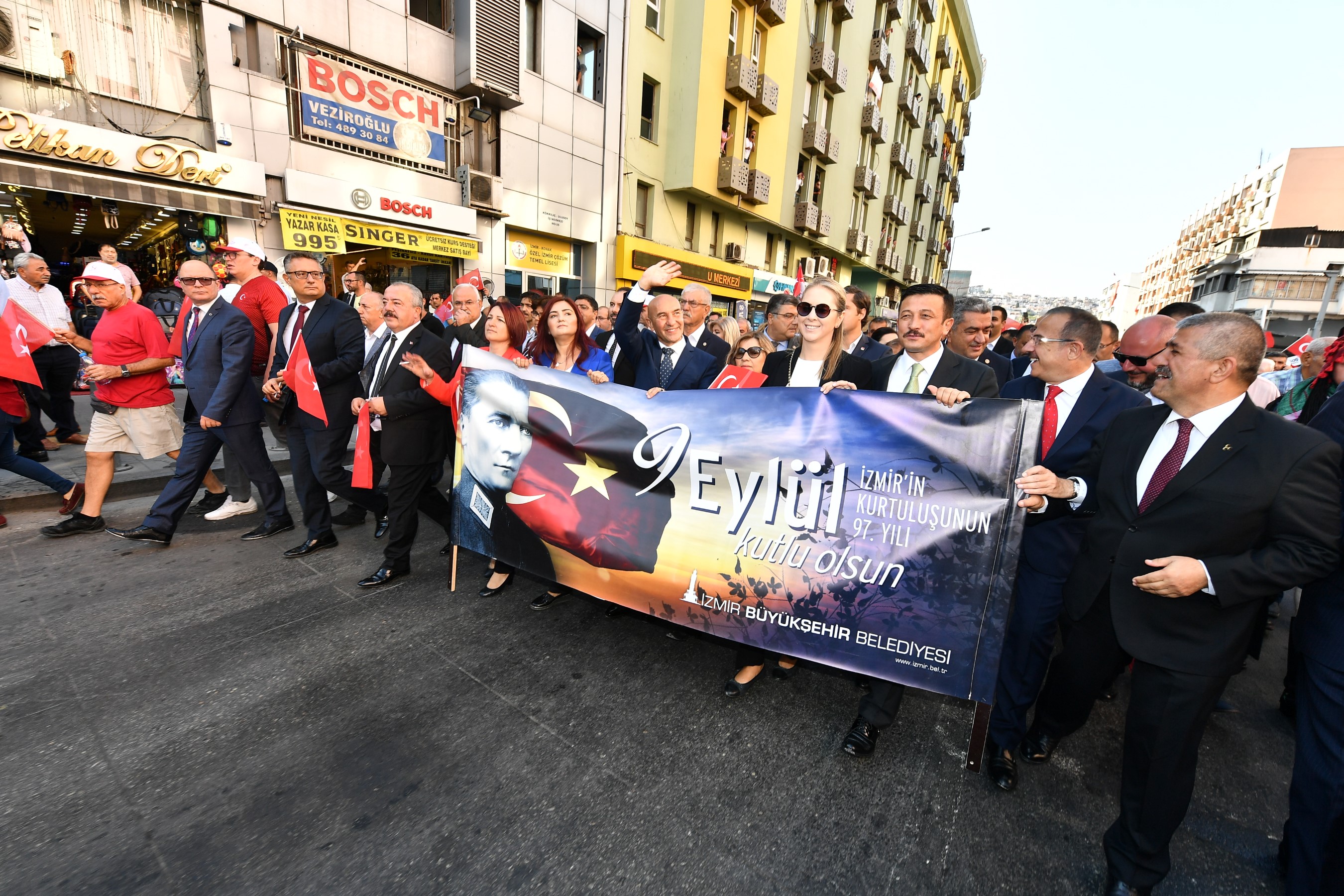 İzmir'de 9 Eylül coşkusu