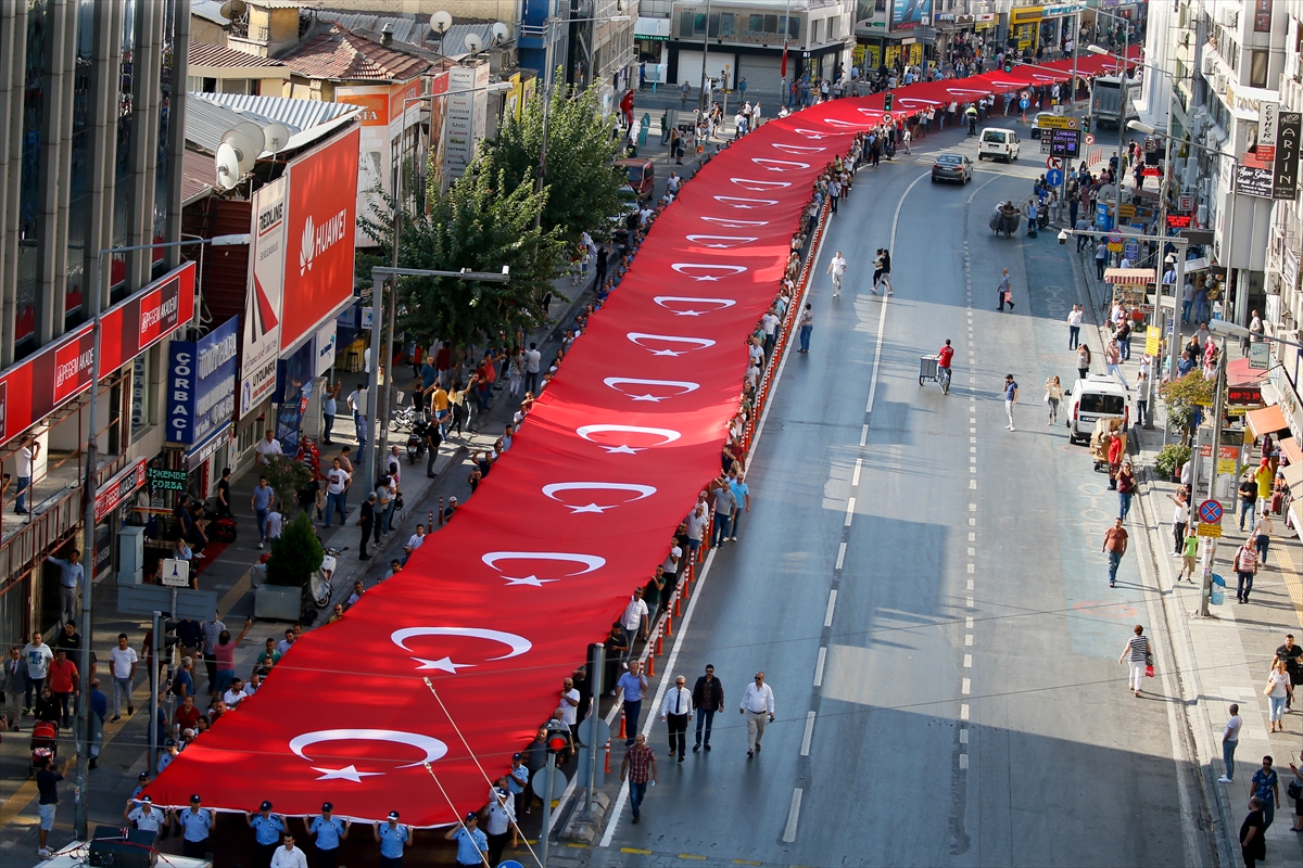 İzmir'de 9 Eylül coşkusu