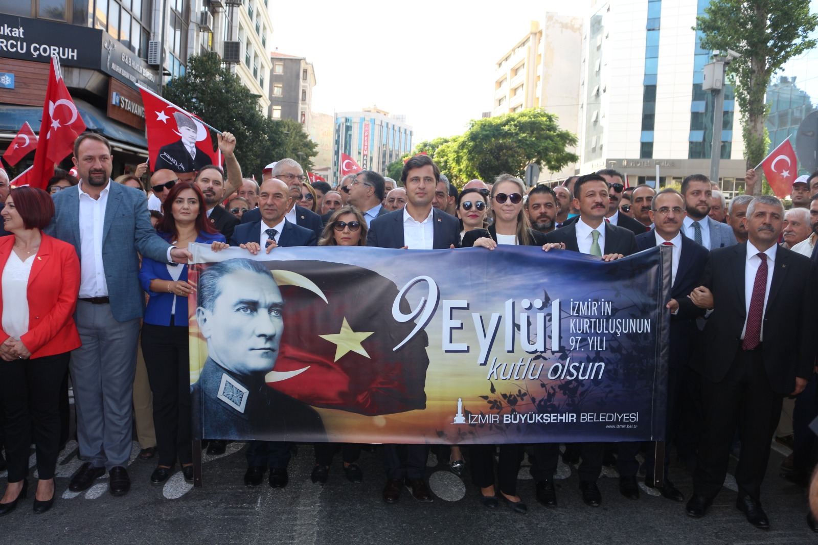 İzmir'de 9 Eylül coşkusu