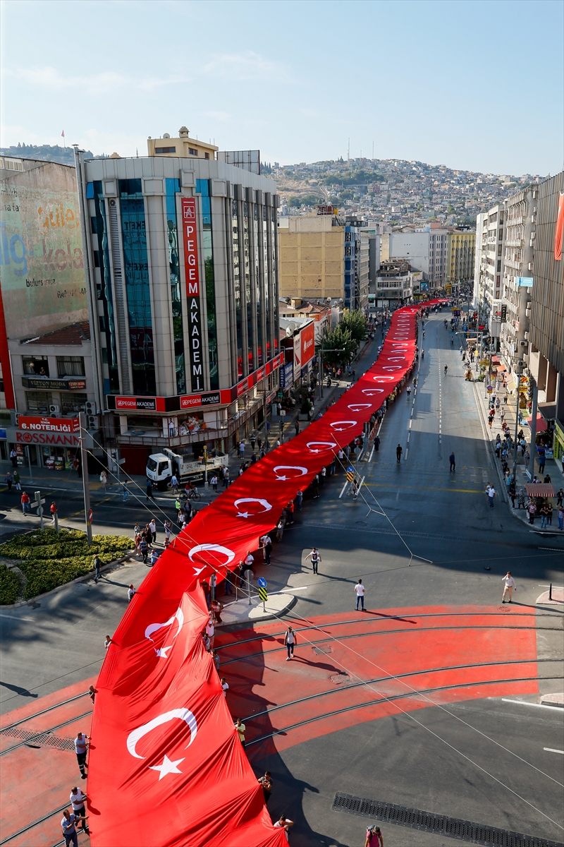 İzmir'de 9 Eylül coşkusu