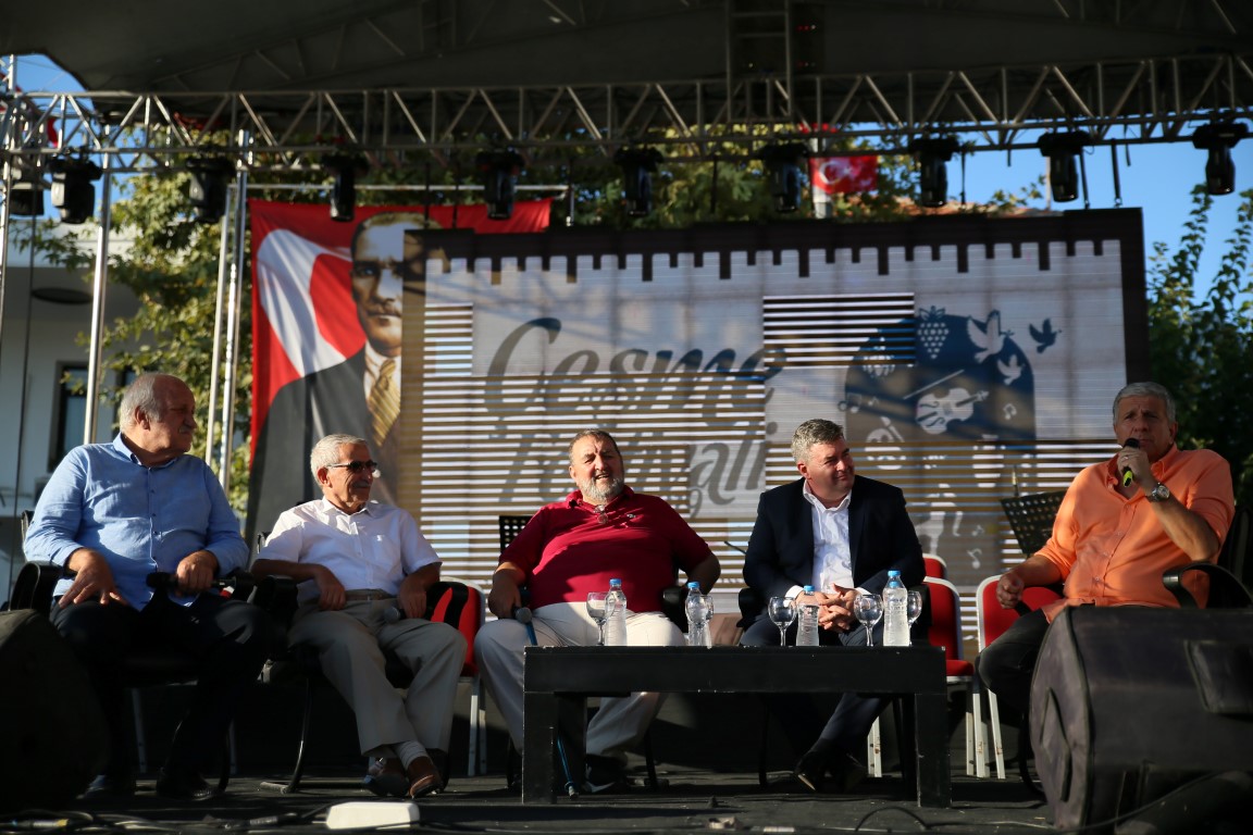 Çeşme Festivali 25 yıl sonra renkli başladı