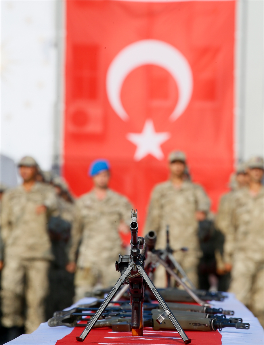 İzmir'de 2 bin uzman yemin etti!