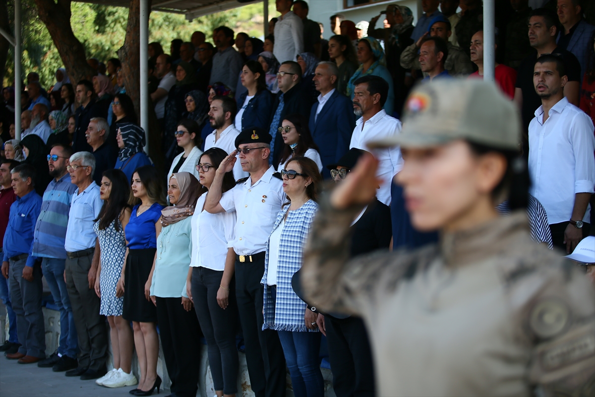 İzmir'de 482 sözleşmeli subay adayı yemin etti