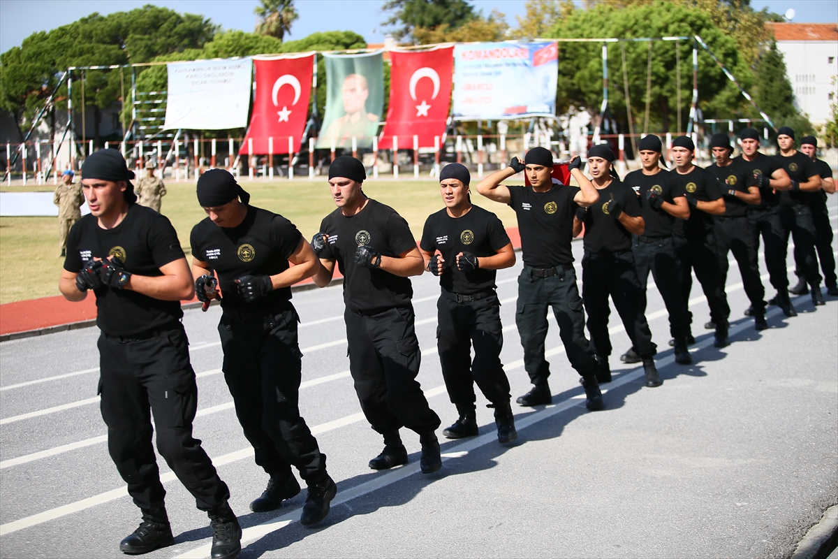 İzmir'de 482 sözleşmeli subay adayı yemin etti