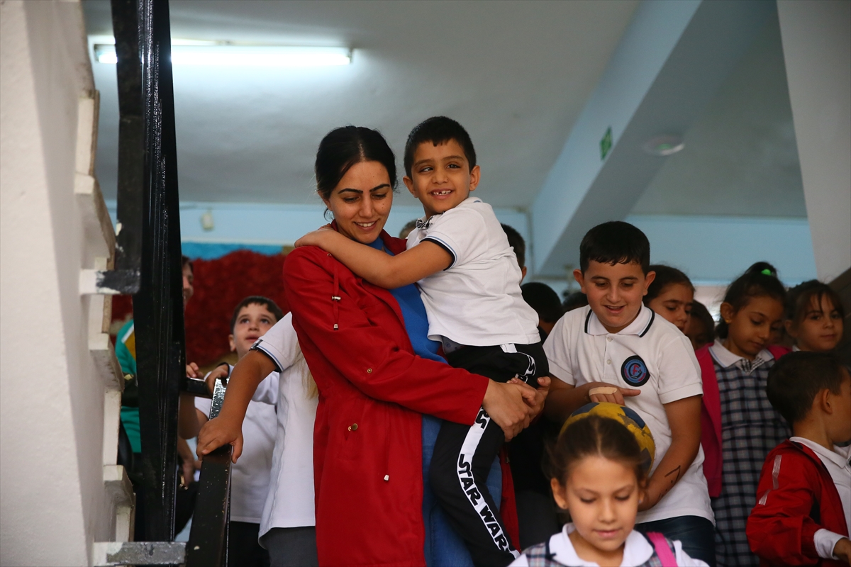 Fedakar anne engelli oğlu için zamanla yarışıyor