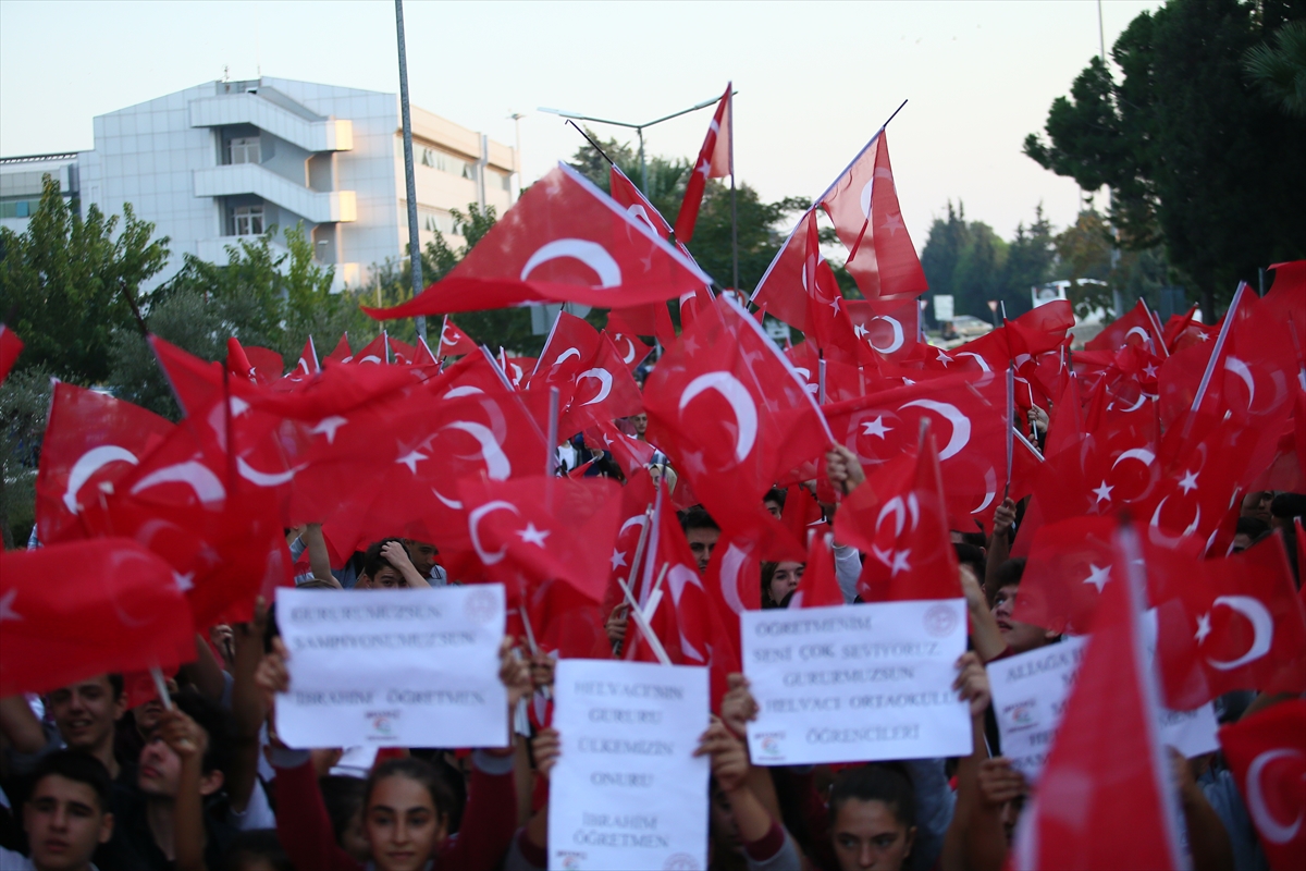 Olimpiyat gururlarına muhteşem karşılama