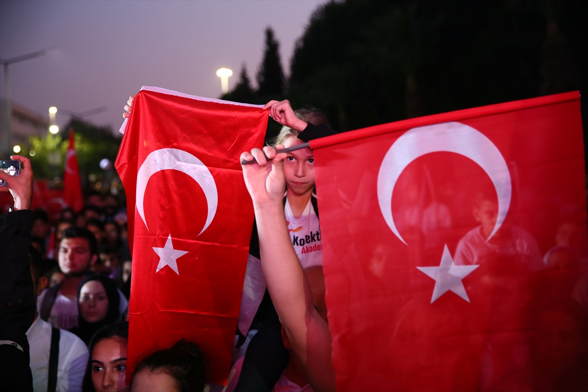 Olimpiyat gururlarına muhteşem karşılama