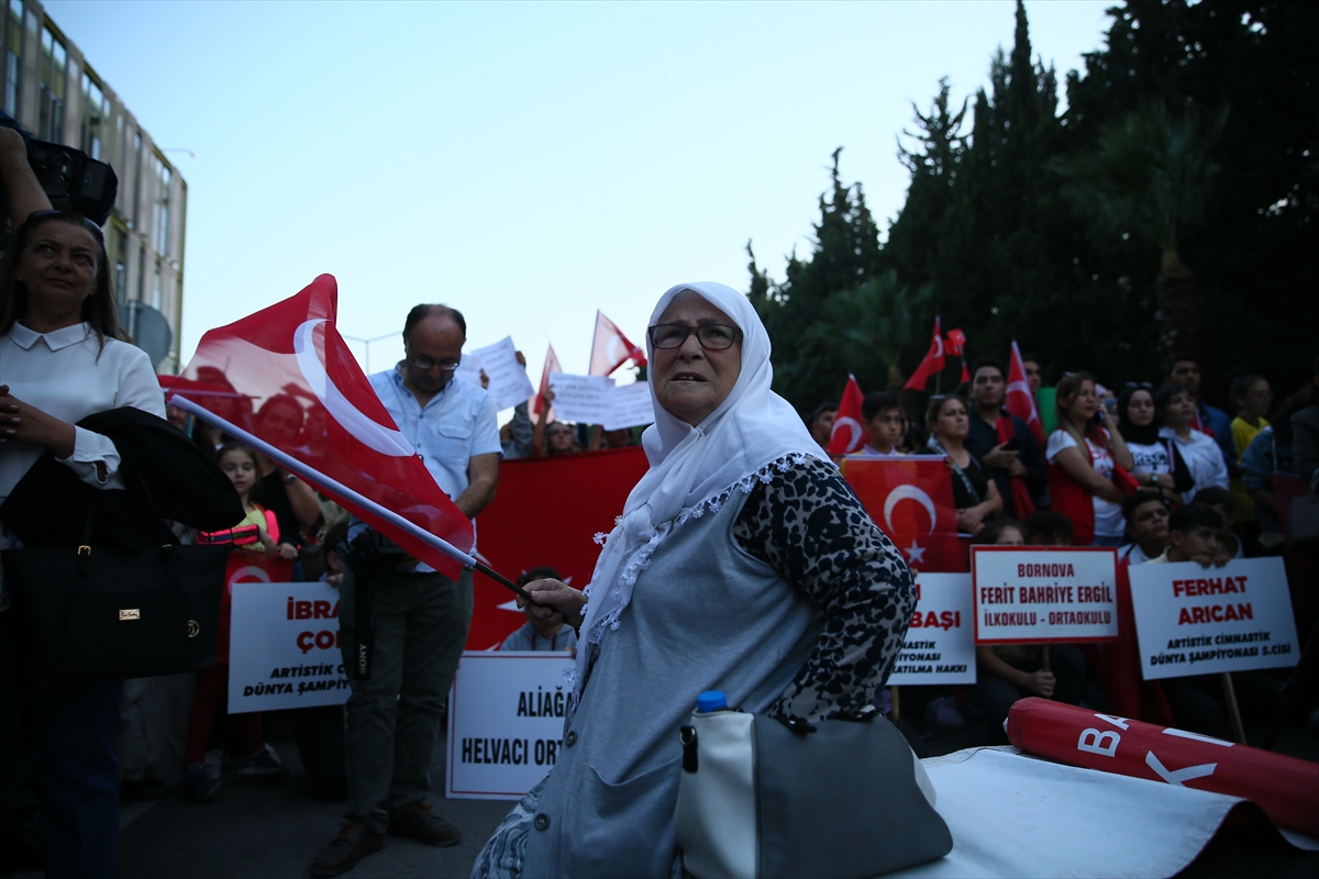 Olimpiyat gururlarına muhteşem karşılama