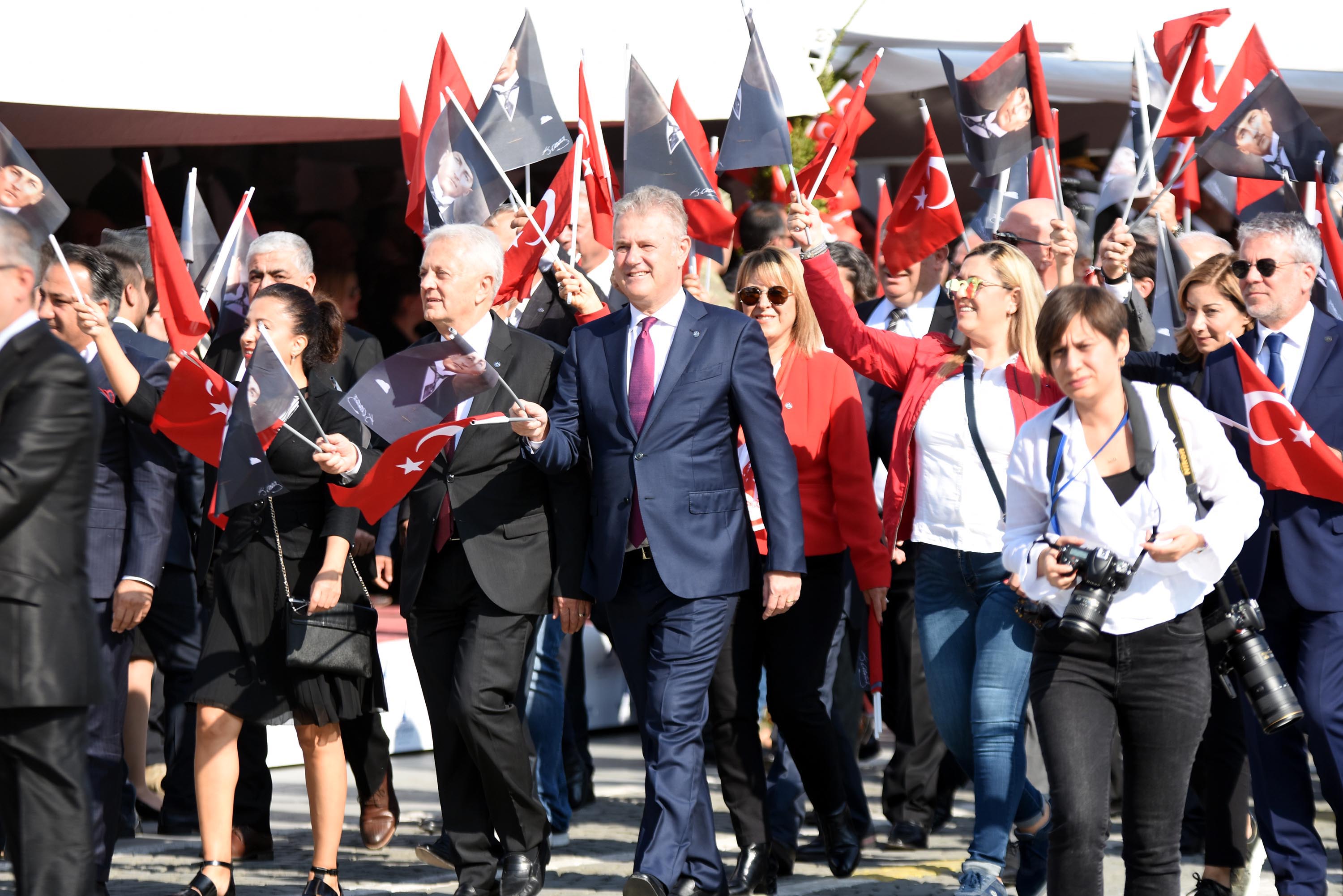 İzmir'de 29 Ekim coşkusu