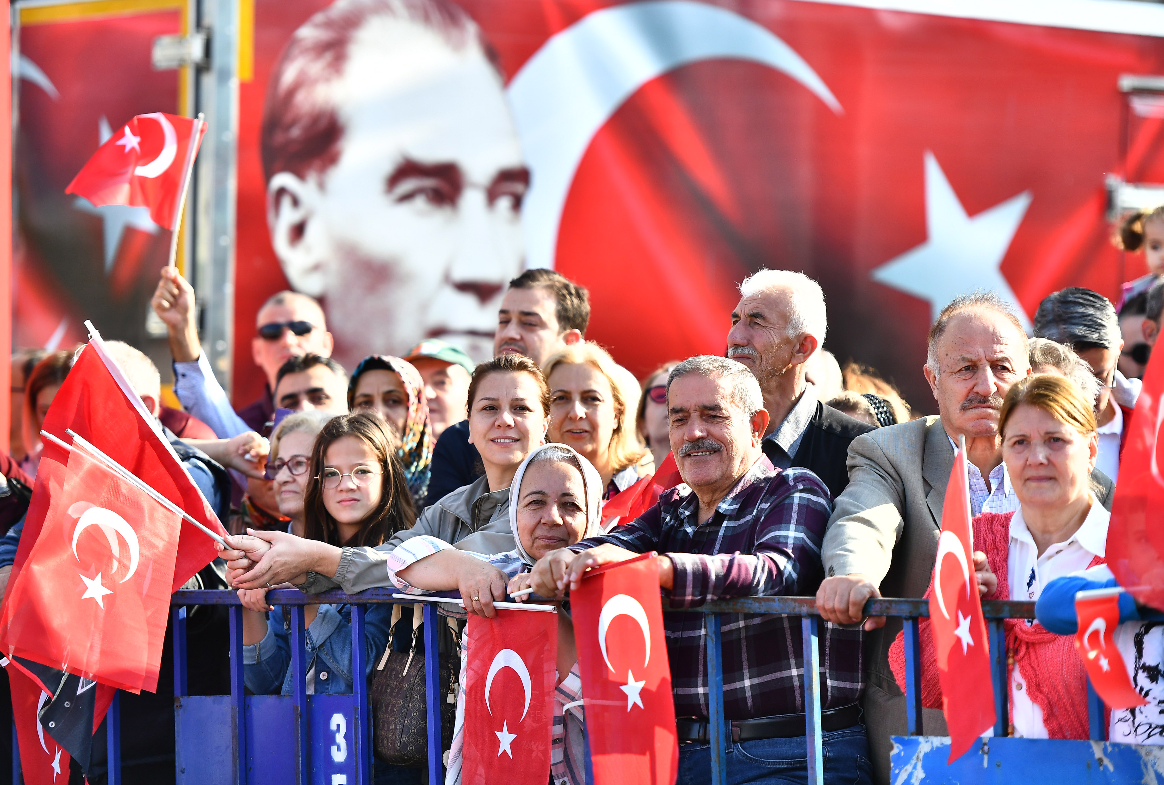 İzmir'de 29 Ekim coşkusu