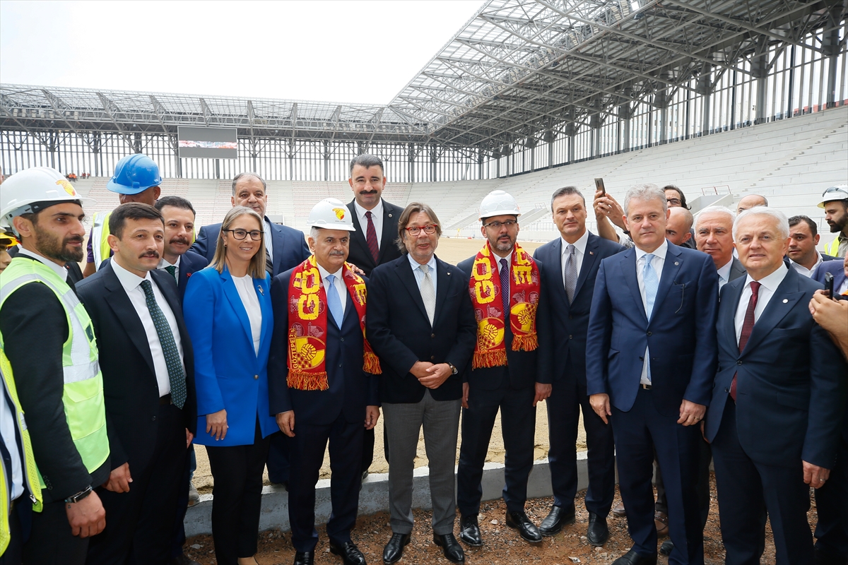 Binali Yıldırım Göztepe Stadı'nı inceledi...