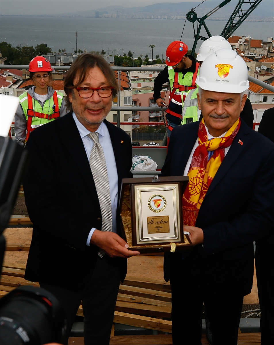 Binali Yıldırım Göztepe Stadı'nı inceledi...