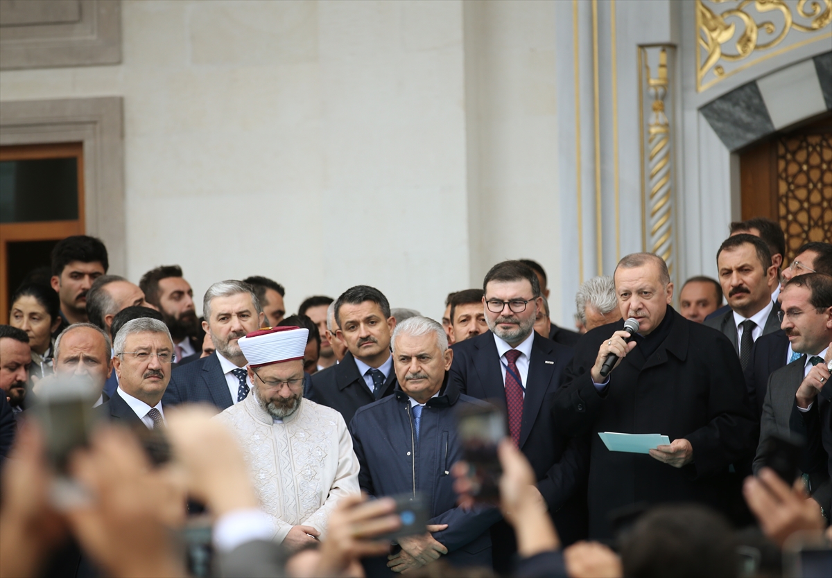 Cumhurbaşkanı Erdoğan İzmir'de