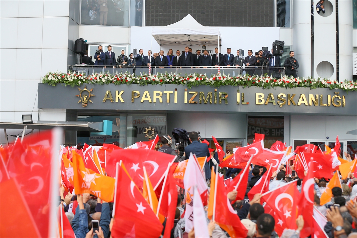 Cumhurbaşkanı Erdoğan İzmir'de