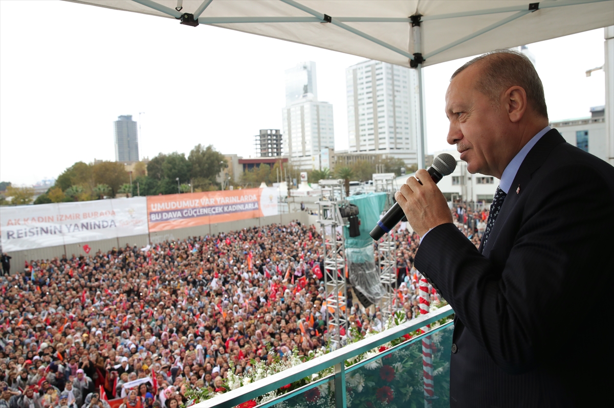 Cumhurbaşkanı Erdoğan İzmir'de