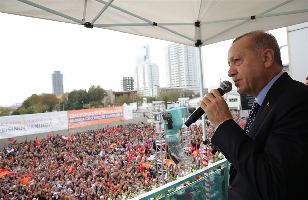 Cumhurbaşkanı Erdoğan İzmir'de