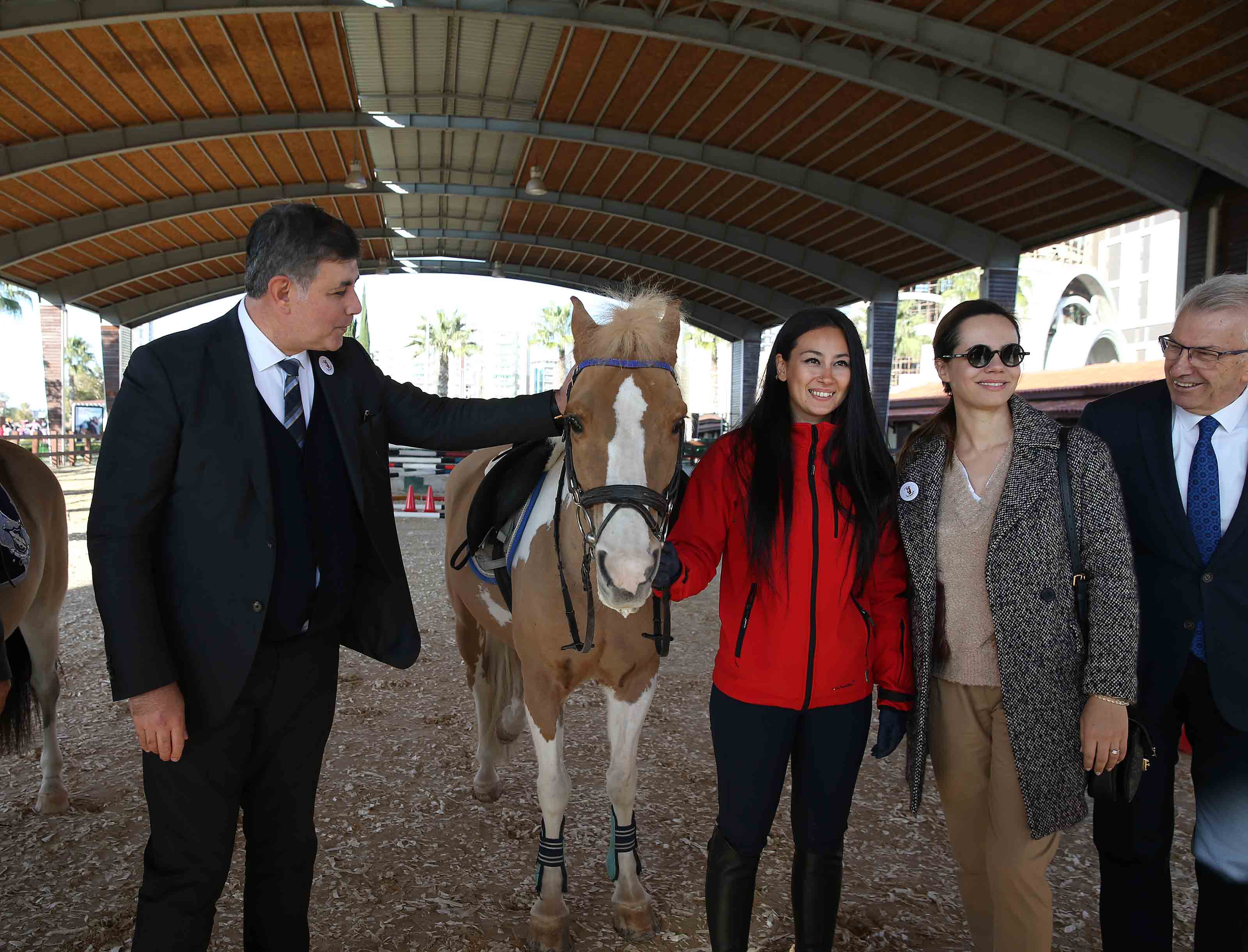 Cordelion Taypark Binicilik Okulu açıldı