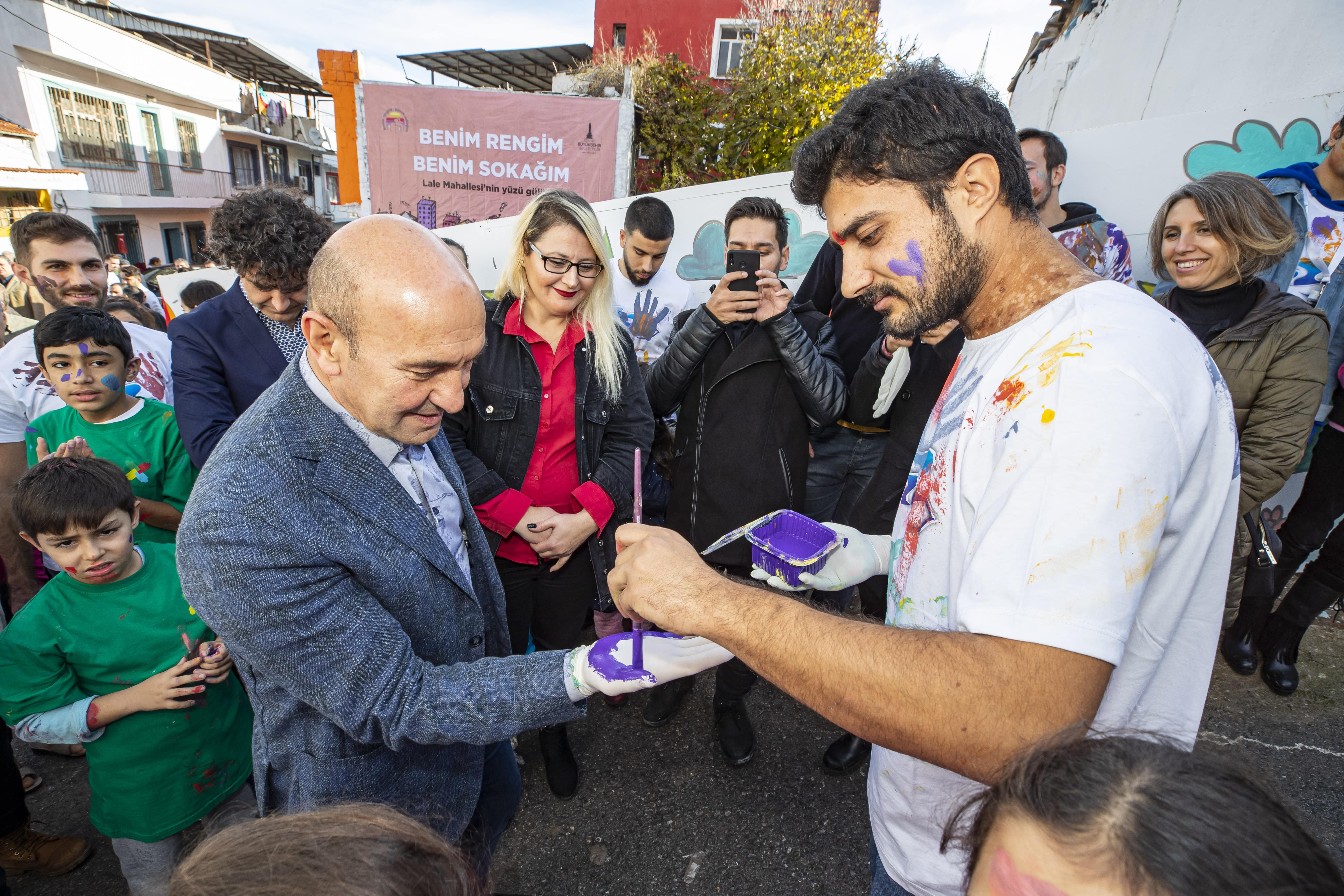 'Renkli Proje' Lale Mahallesi’nde hayatı değiştirdi!