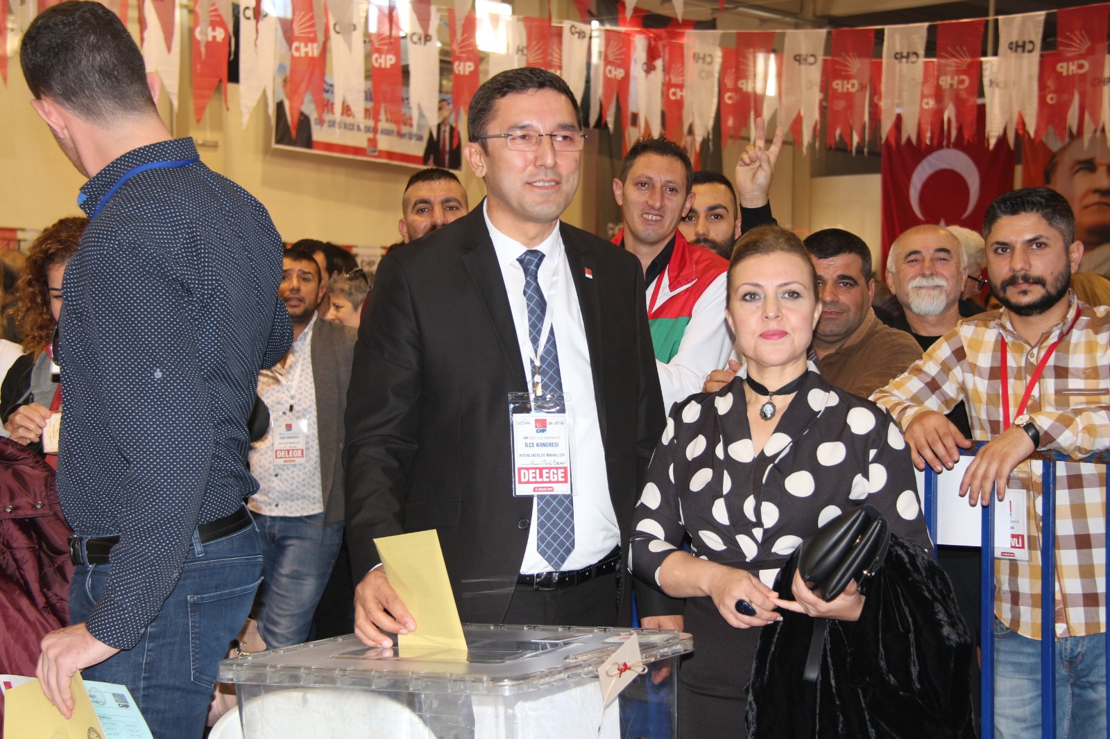 CHP Çiğli İlçe Kongresi'nden kareler