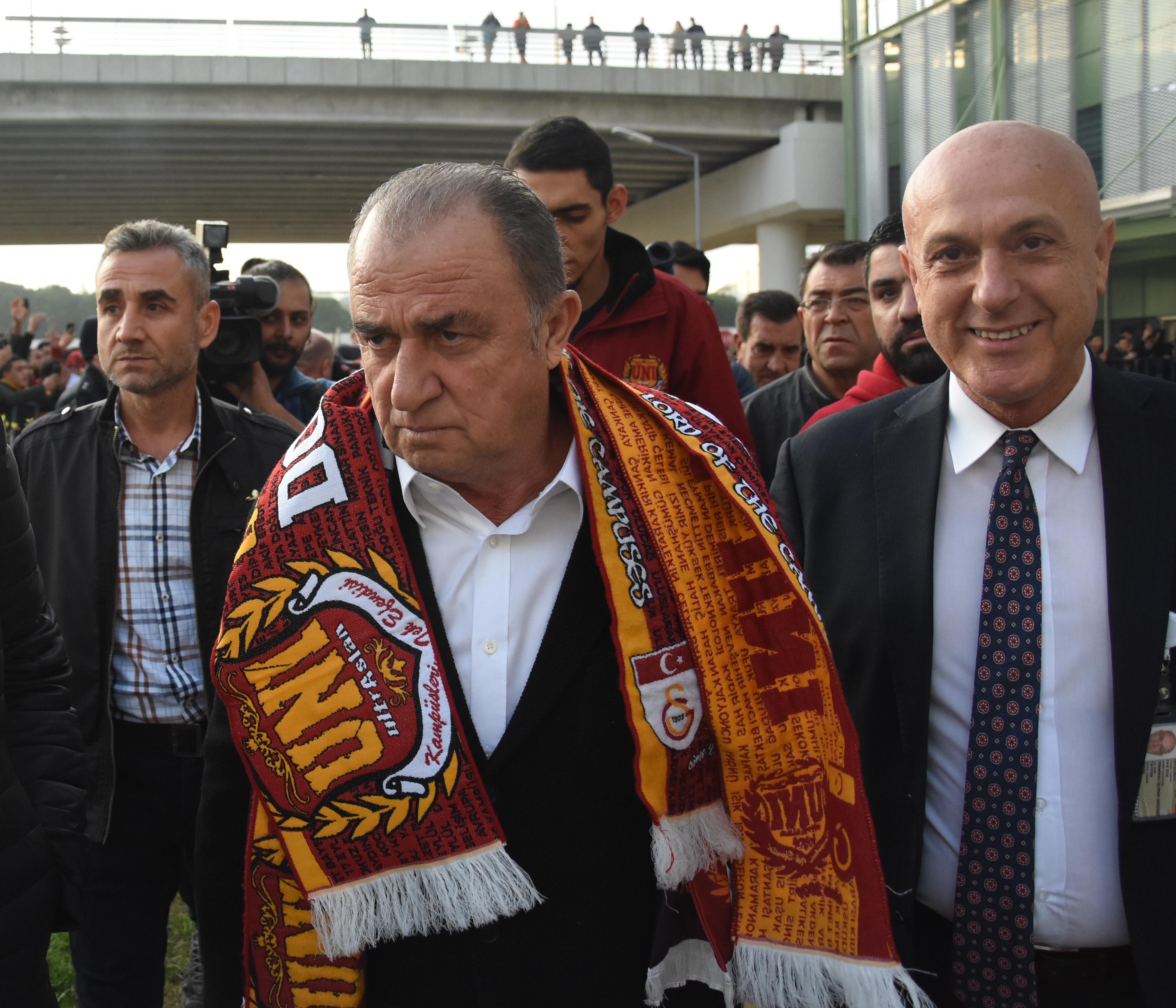 Galatasaray kafilesi İzmir'e geldi